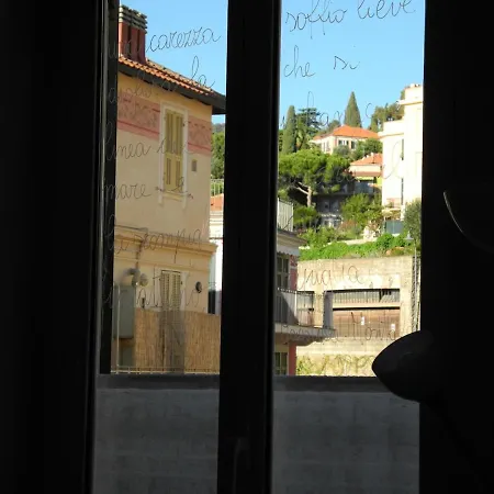 Bilocale Luminoso In Centro A Due Passi Dal Mare Apartment Alassio